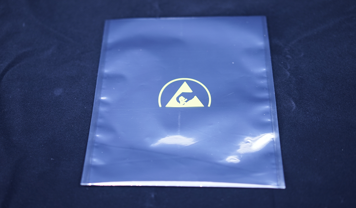 The Power Duo: How EVA and PE Bags Are Revolutionizing Protective Packaging